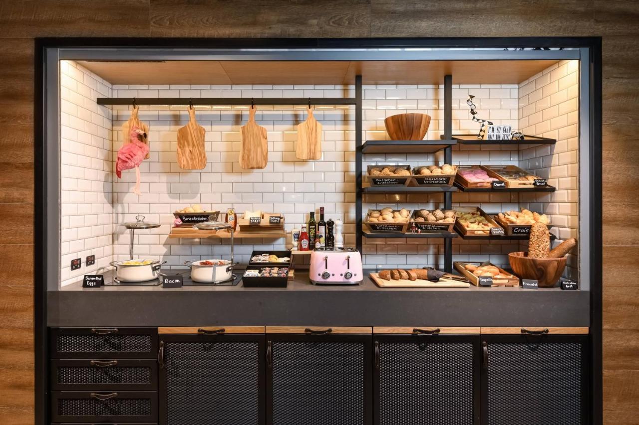 Moxy Stuttgart Feuerbach Hotel Luaran gambar